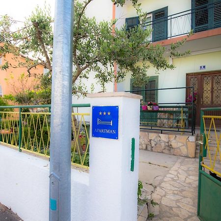 Apartment Family Vodice Eksteriør billede